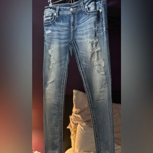 NWOT Miss Me skinny jeans. Pristine condition.